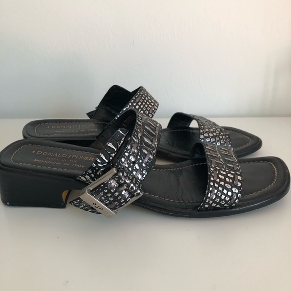 Donald J Pliner Ankara Croc Print Sandals - Picture 2 of 10